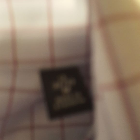 Tommy Hilfiger button down NWT - Picture 3 of 4